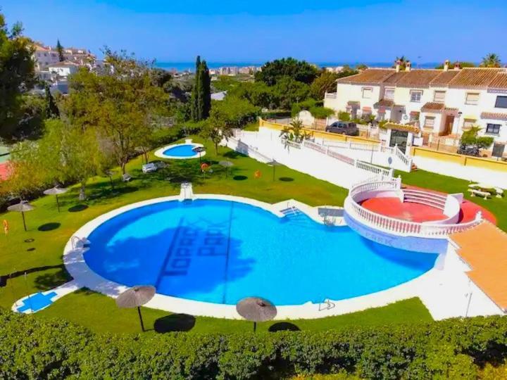 Evans Realty Bb Adosado & Piscina & Tenis & Jardines 托罗克斯科斯塔 外观 照片