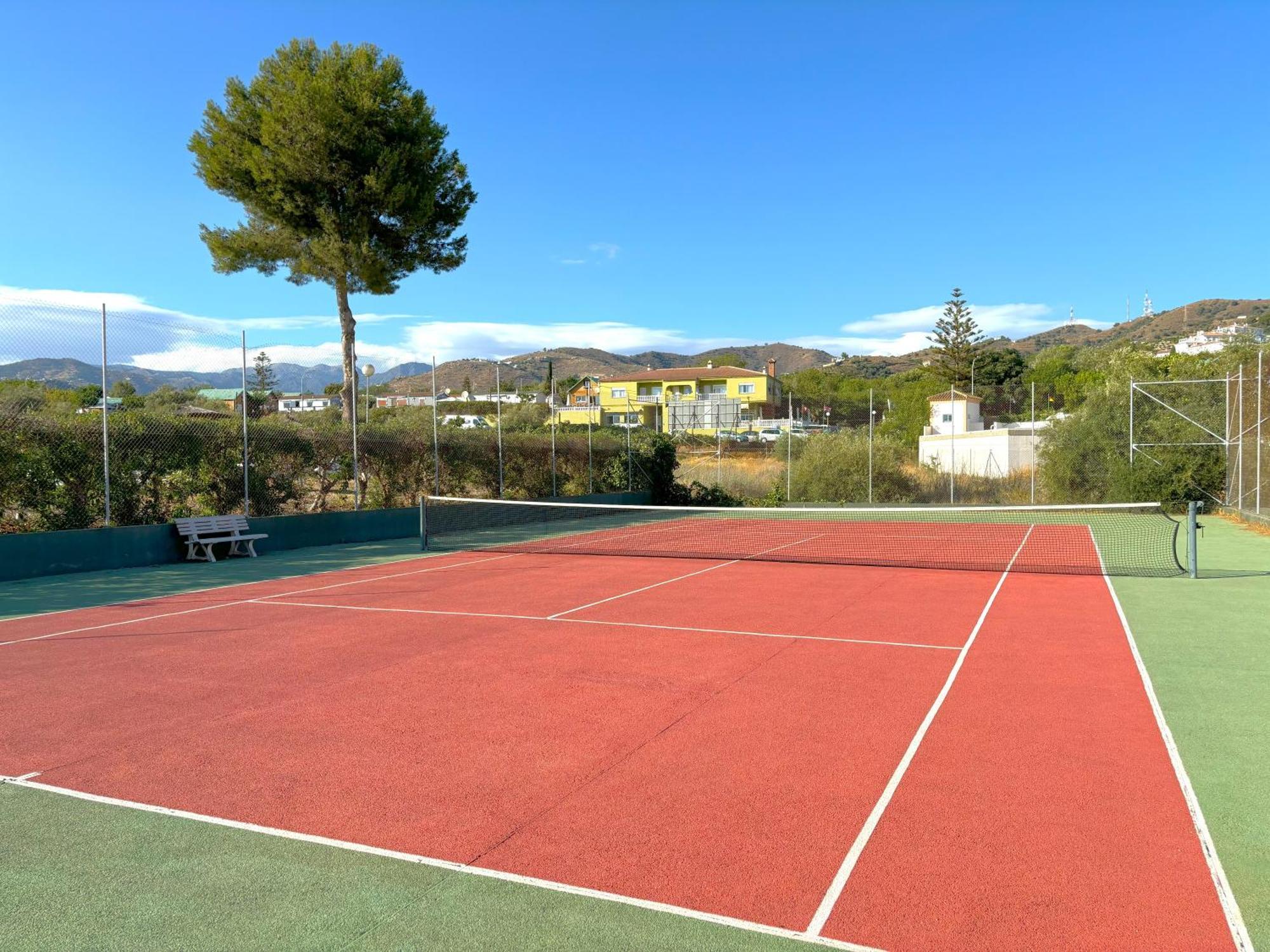 Evans Realty Bb Adosado & Piscina & Tenis & Jardines 托罗克斯科斯塔 外观 照片